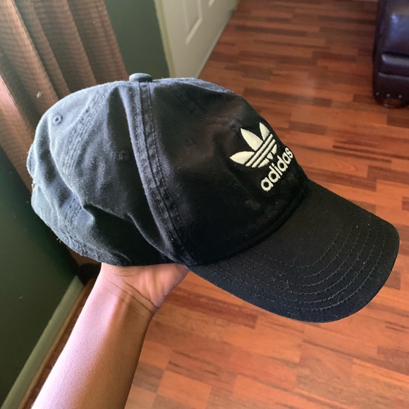 Adidas Hat - Picture 1 of 3